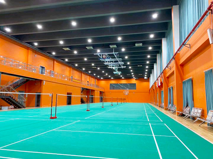 開一個(gè)羽毛球館要多少錢
