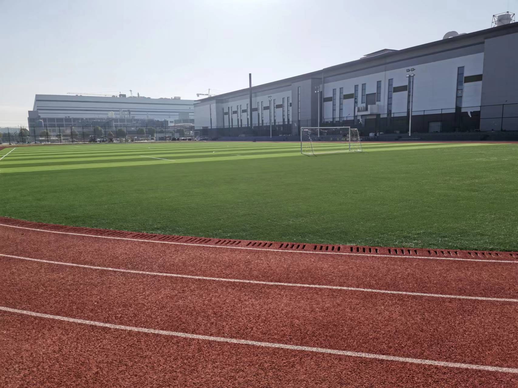 塑膠跑道生產(chǎn)廠(chǎng)家