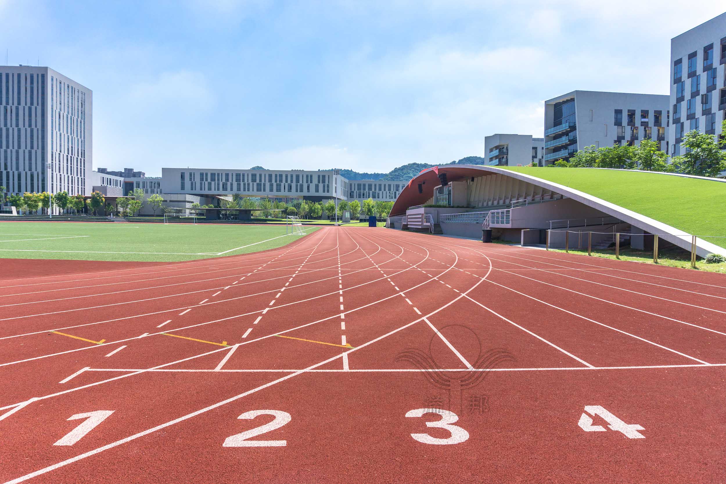 透氣型塑膠跑道