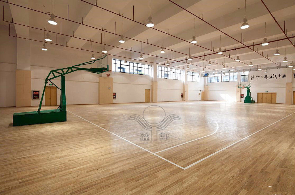 室內(nèi)運(yùn)動(dòng)木地板