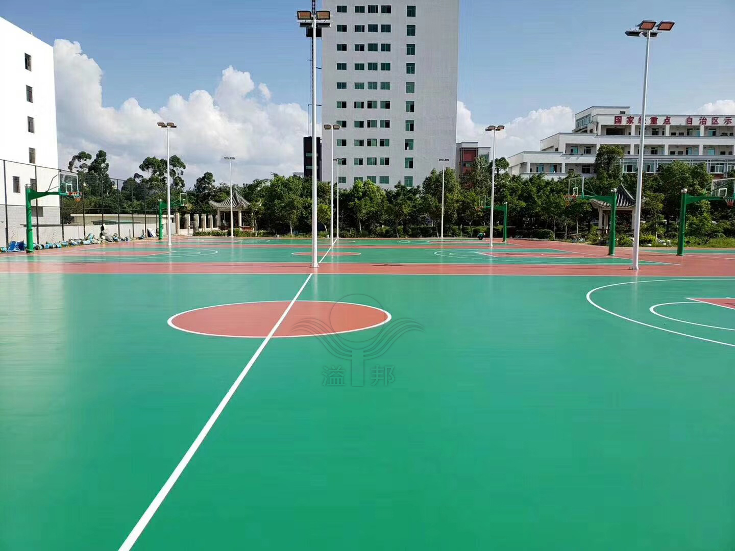 塑膠籃球場建設(shè)