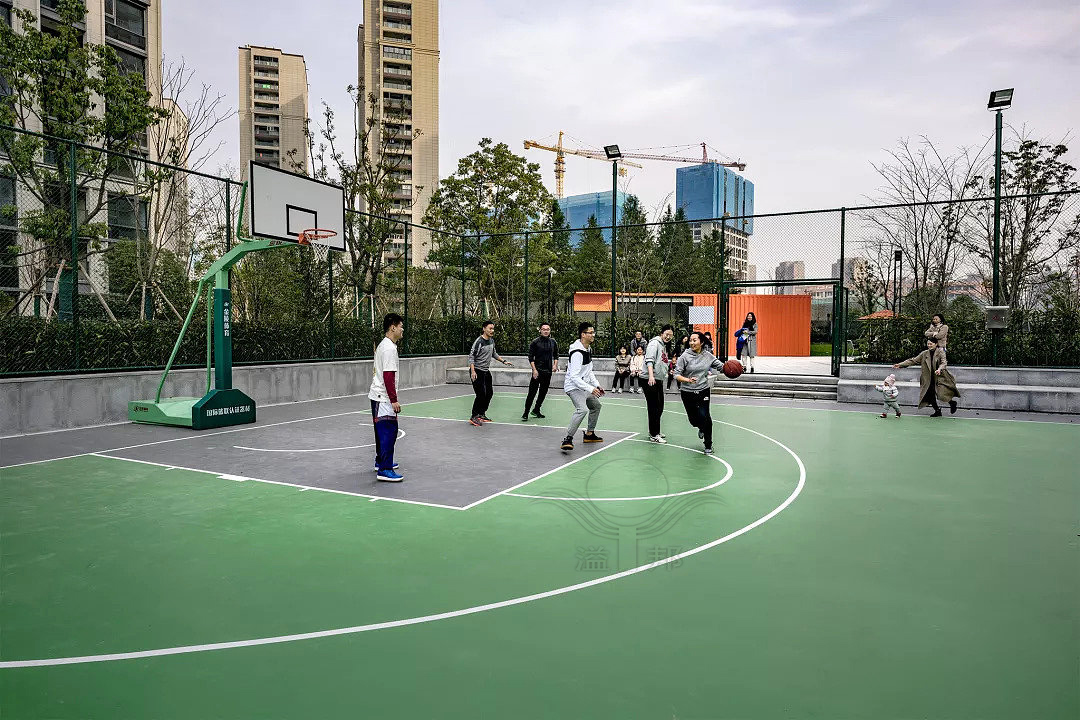 室外籃球場(chǎng)