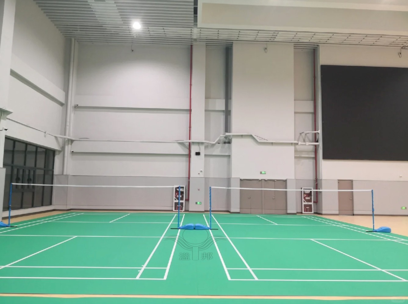 羽毛球館施工