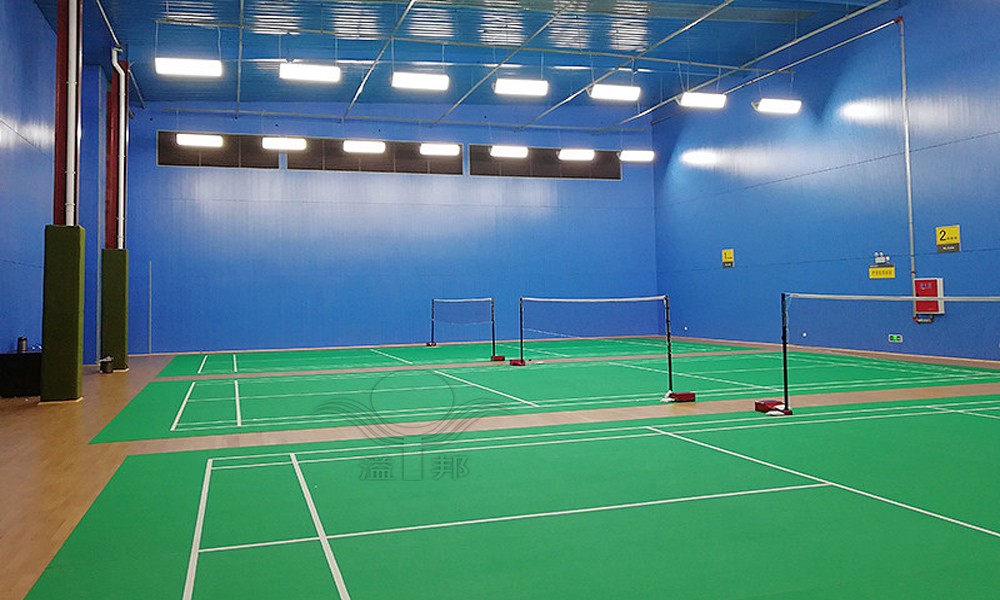 開羽毛球館需要多少錢