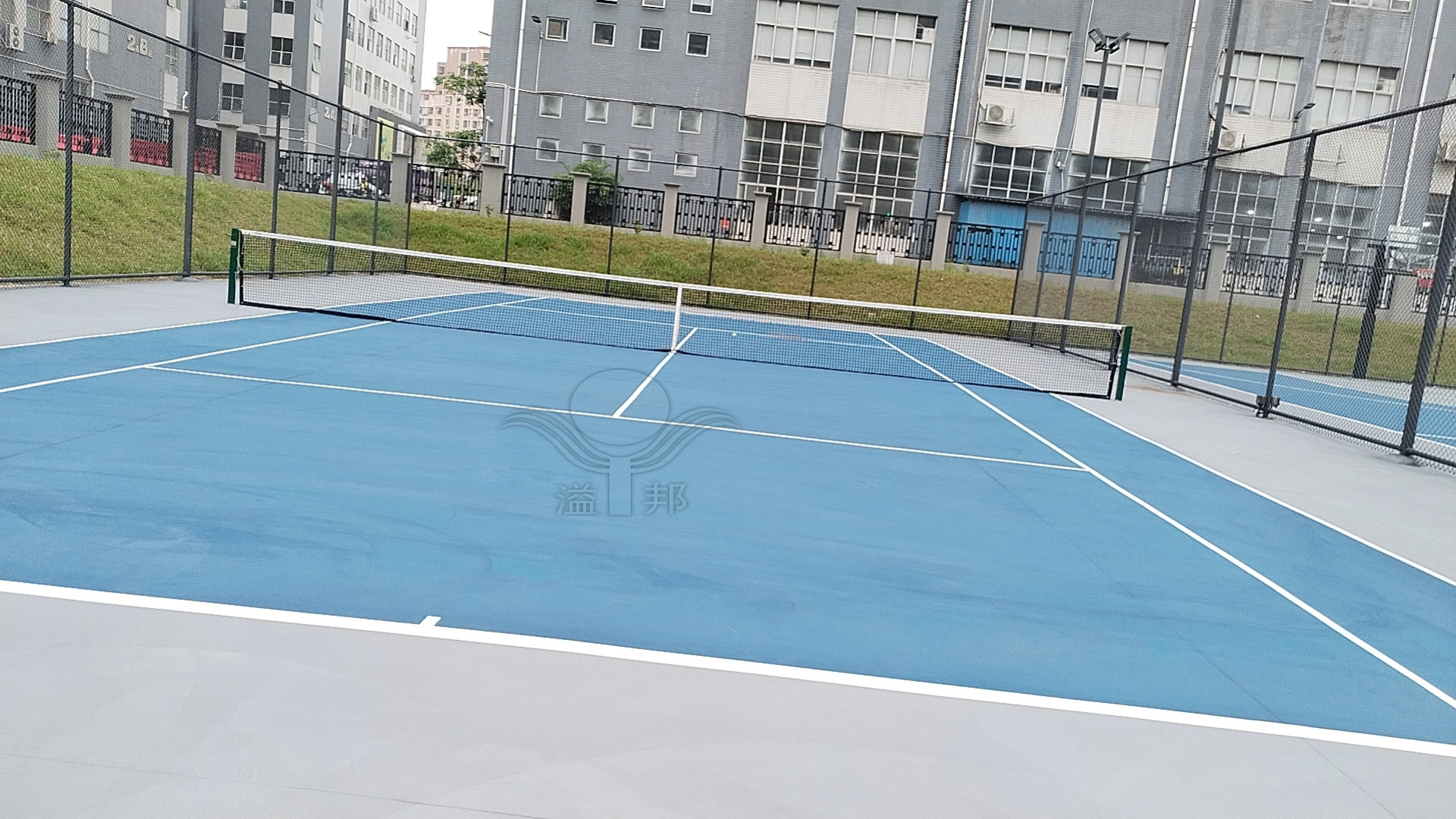 網(wǎng)球場造價