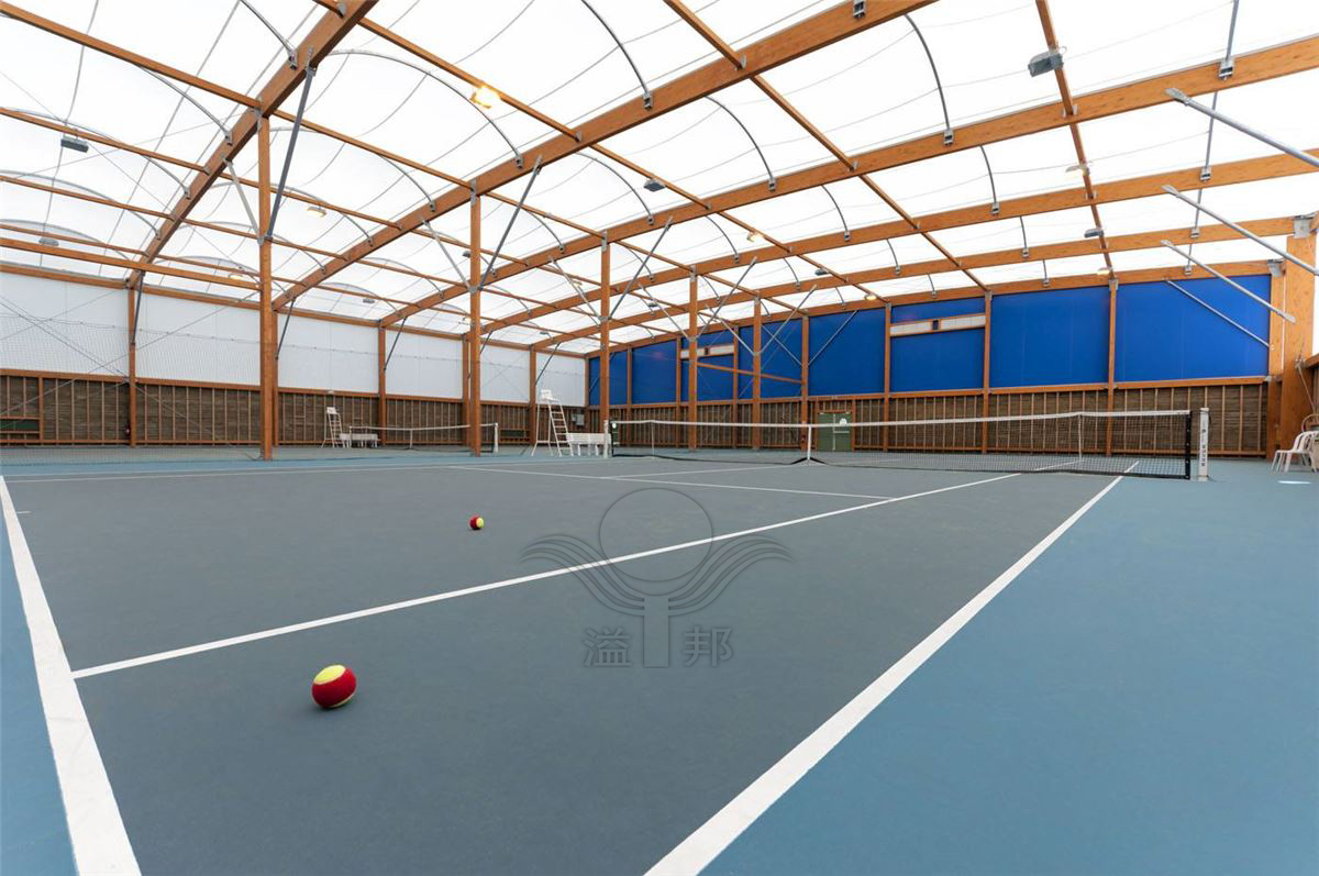 室內(nèi)網(wǎng)球場