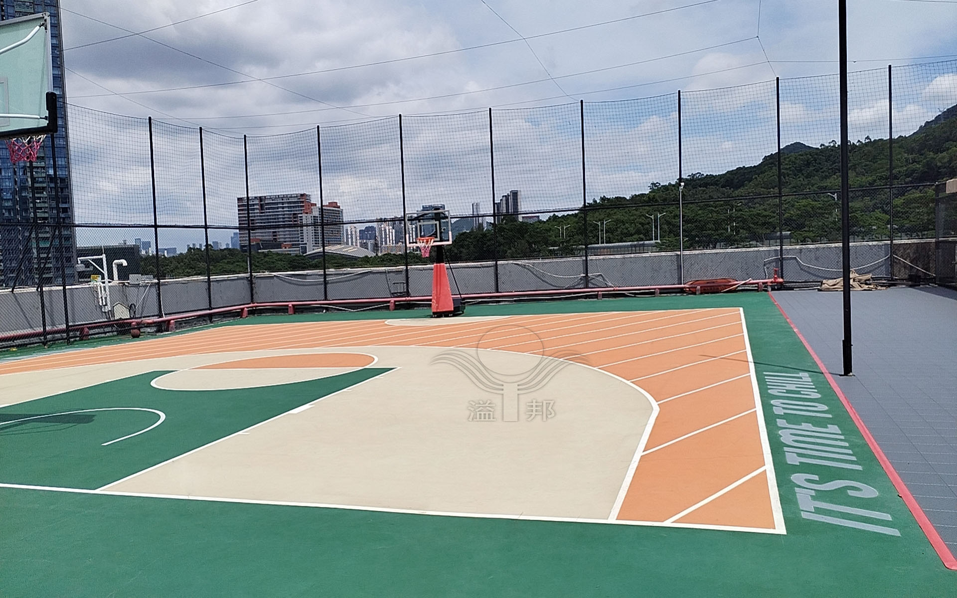 建一個籃球場需要多少錢